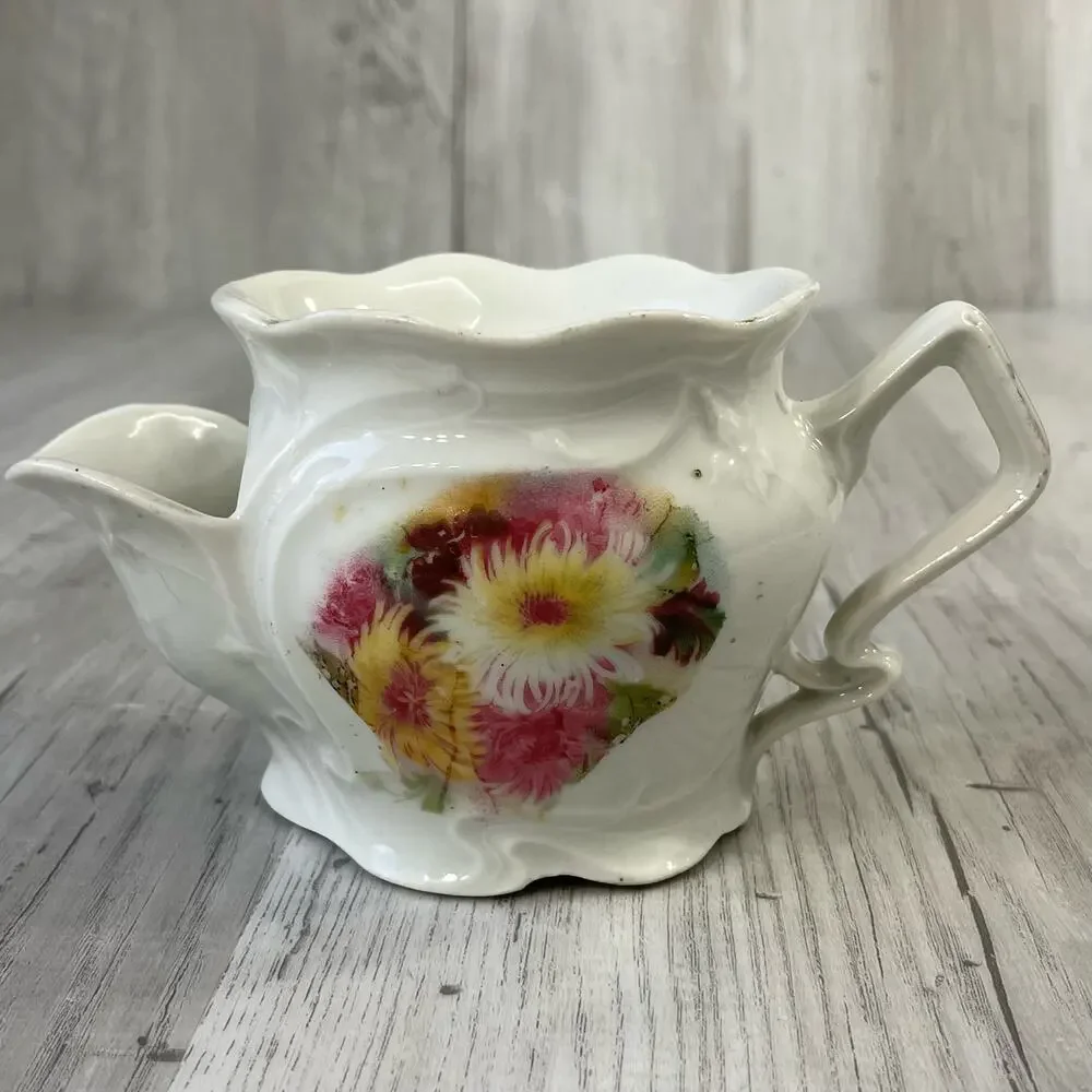 Vintage White Floral Bouquet Victorian Shaving Scuttle Mug Cup Decor
